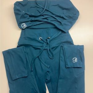 Bombshell Sportswear Empowered Leggings and Cross fit Bra XS / Small - Peacock